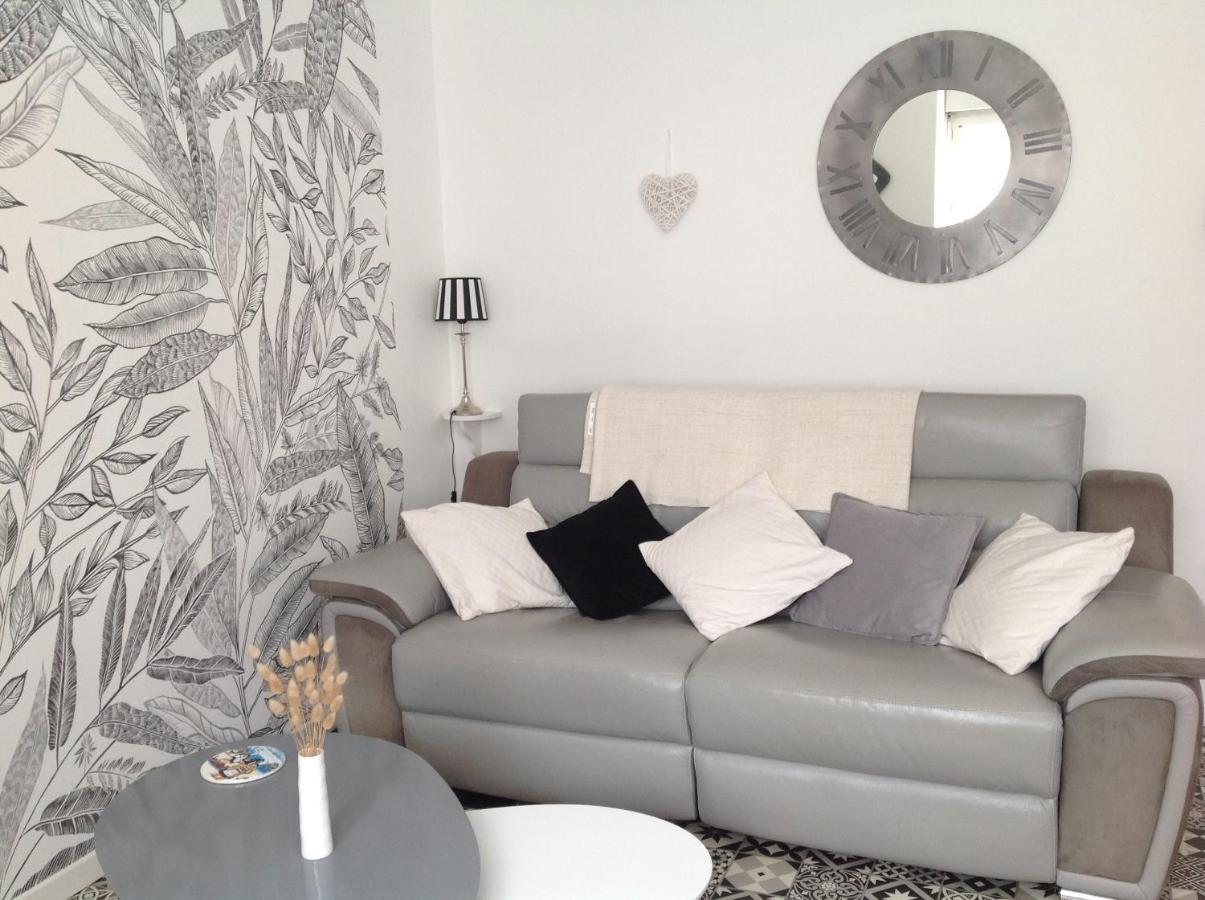 Les Bruyeres Apartment Concarneau Bagian luar foto