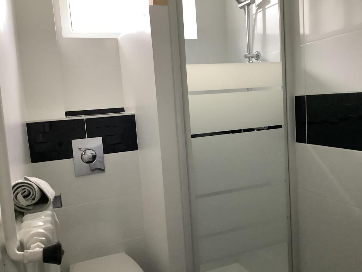 Les Bruyeres Apartment Concarneau Bagian luar foto